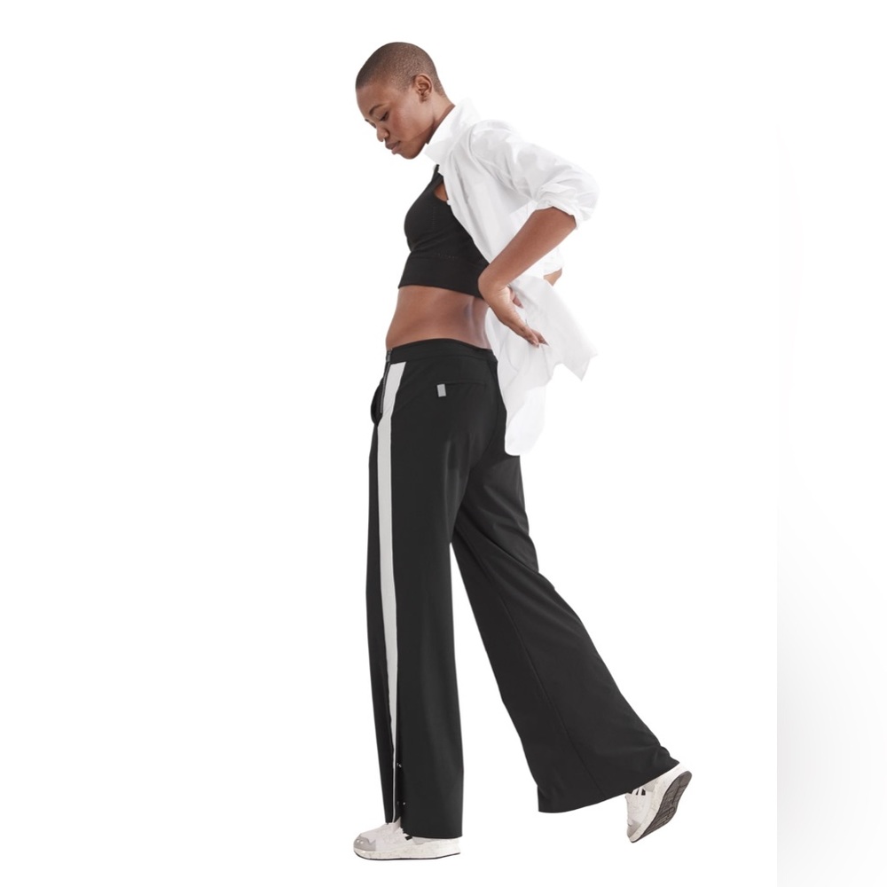 Athleta Luxe Gramercy Track Trousers in Black & White, size 10
